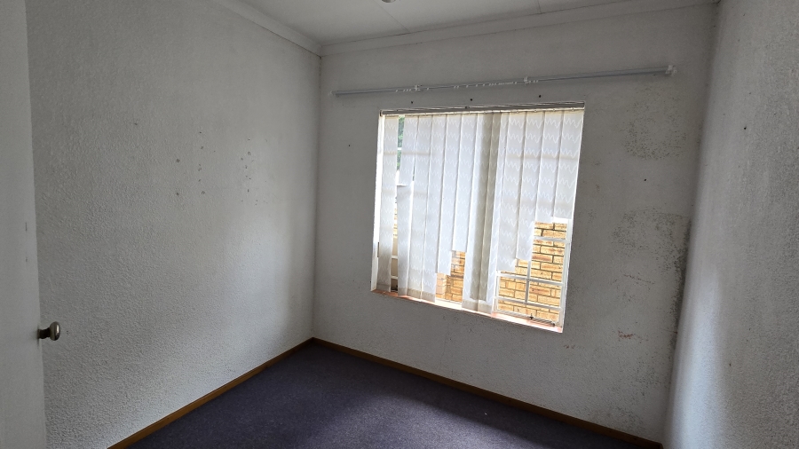 2 Bedroom Property for Sale in Safari Gardens North West